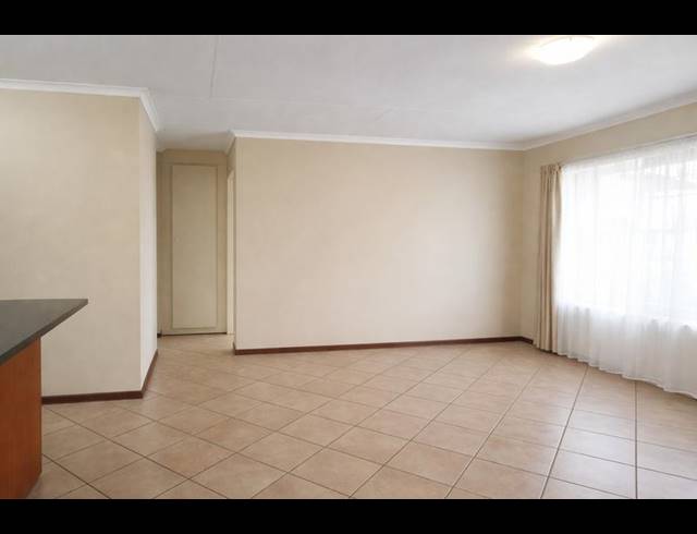 2 BEDROOM TOWNHOUSE FOR SALE IN ELARDUSPARK